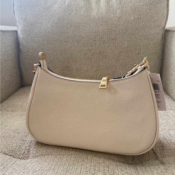 NWT Coach Teri Shoulder Bag in Chalk - Picture 6 of 7